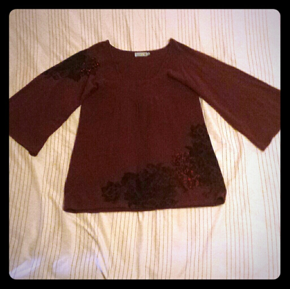 Heavy-weighted Maroon Blouse